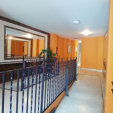 Triana Ruisenor Apartment Seville Luaran gambar
