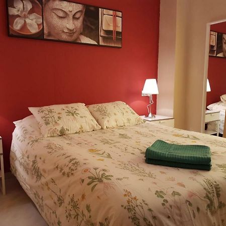 Triana Ruisenor Apartment Seville Luaran gambar