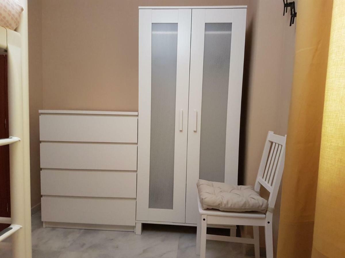 Triana Ruisenor Apartment Seville Luaran gambar