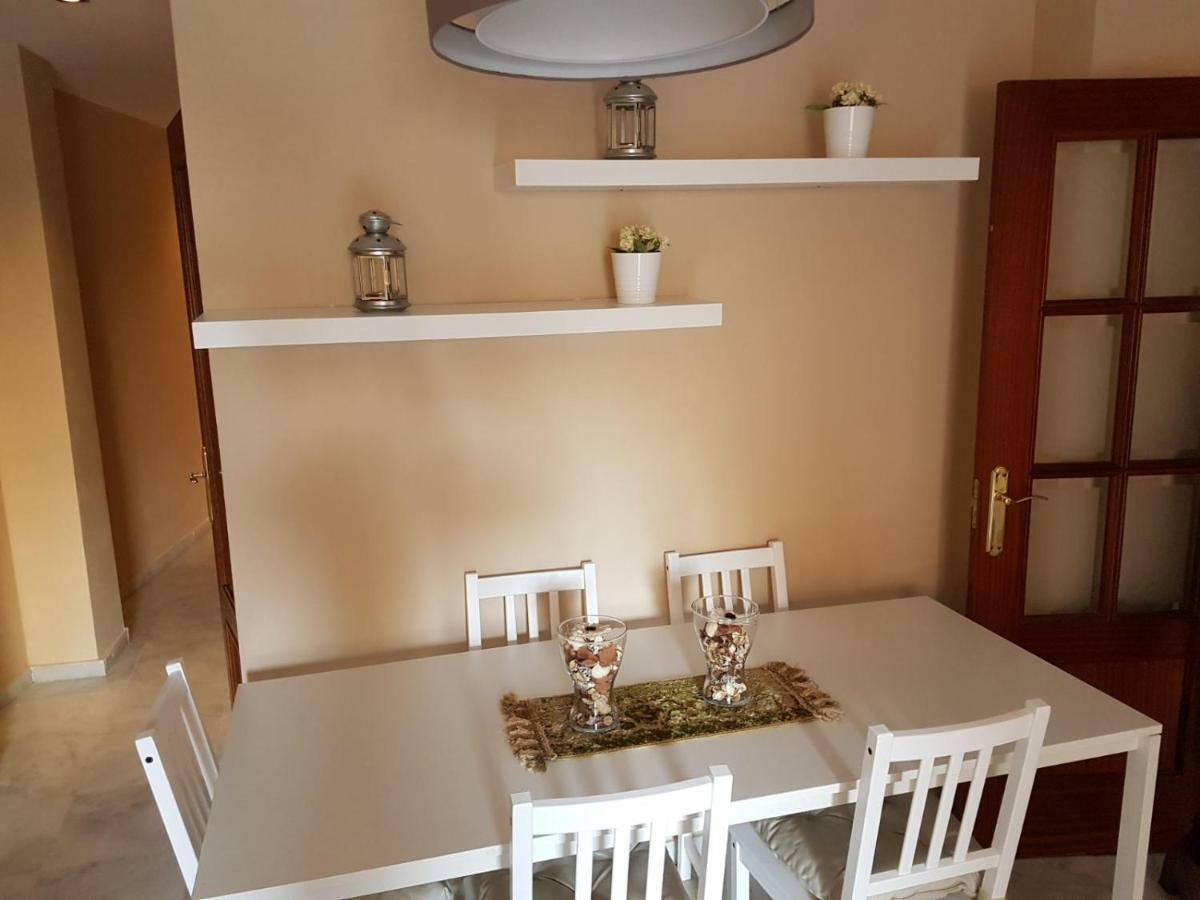 Triana Ruisenor Apartment Seville Luaran gambar