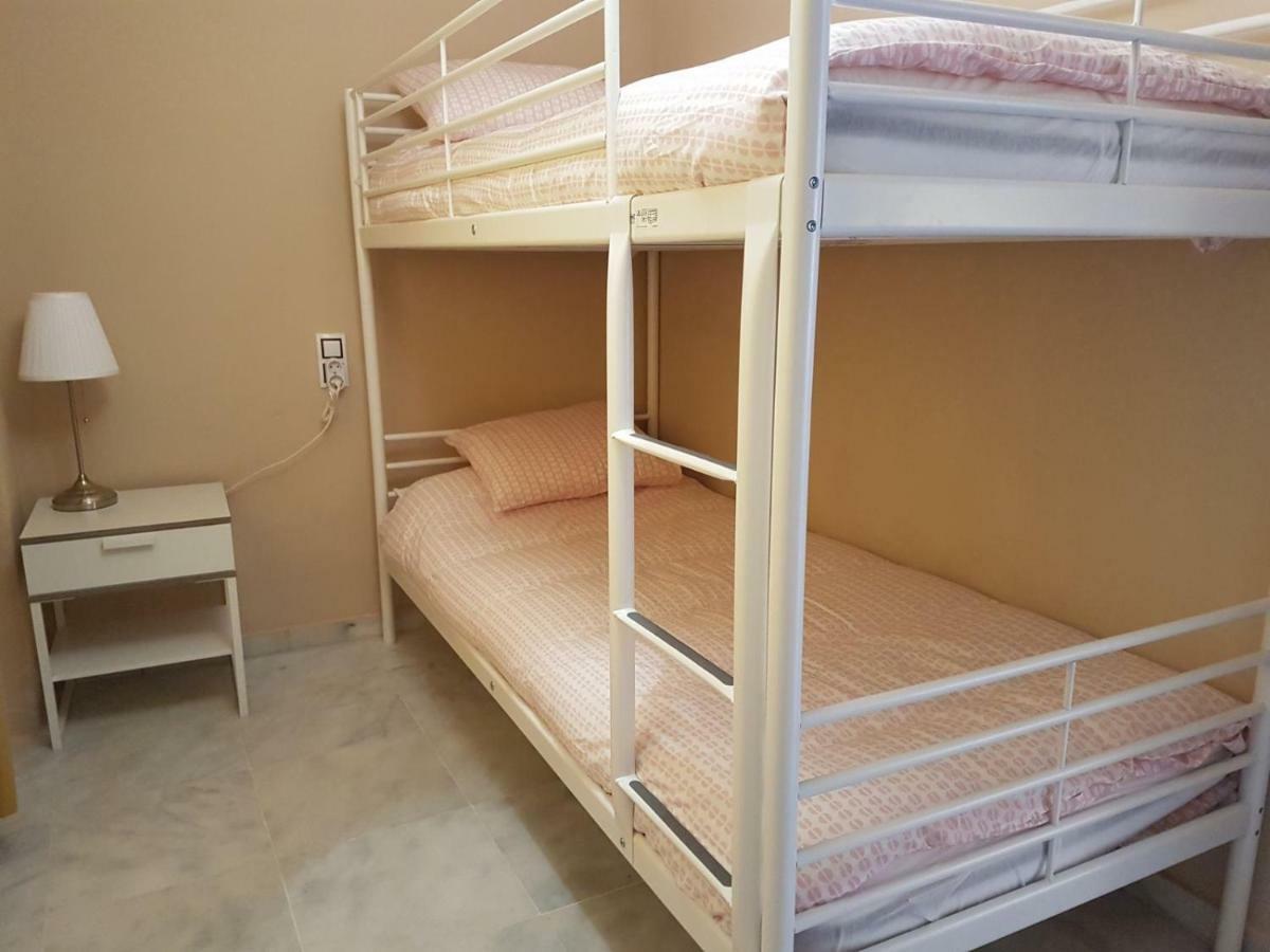 Triana Ruisenor Apartment Seville Luaran gambar